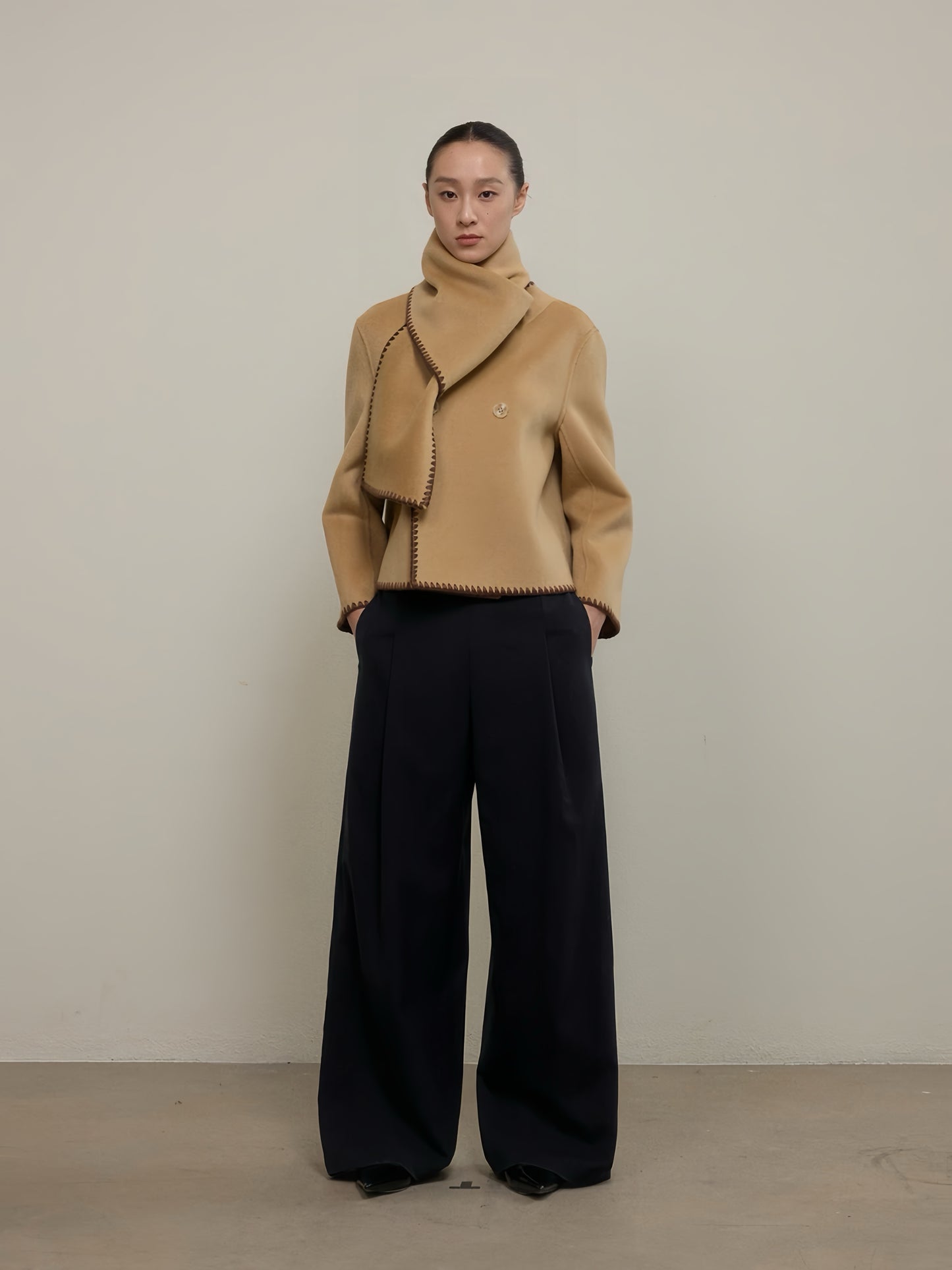 Short Stylish Wool Cardigan