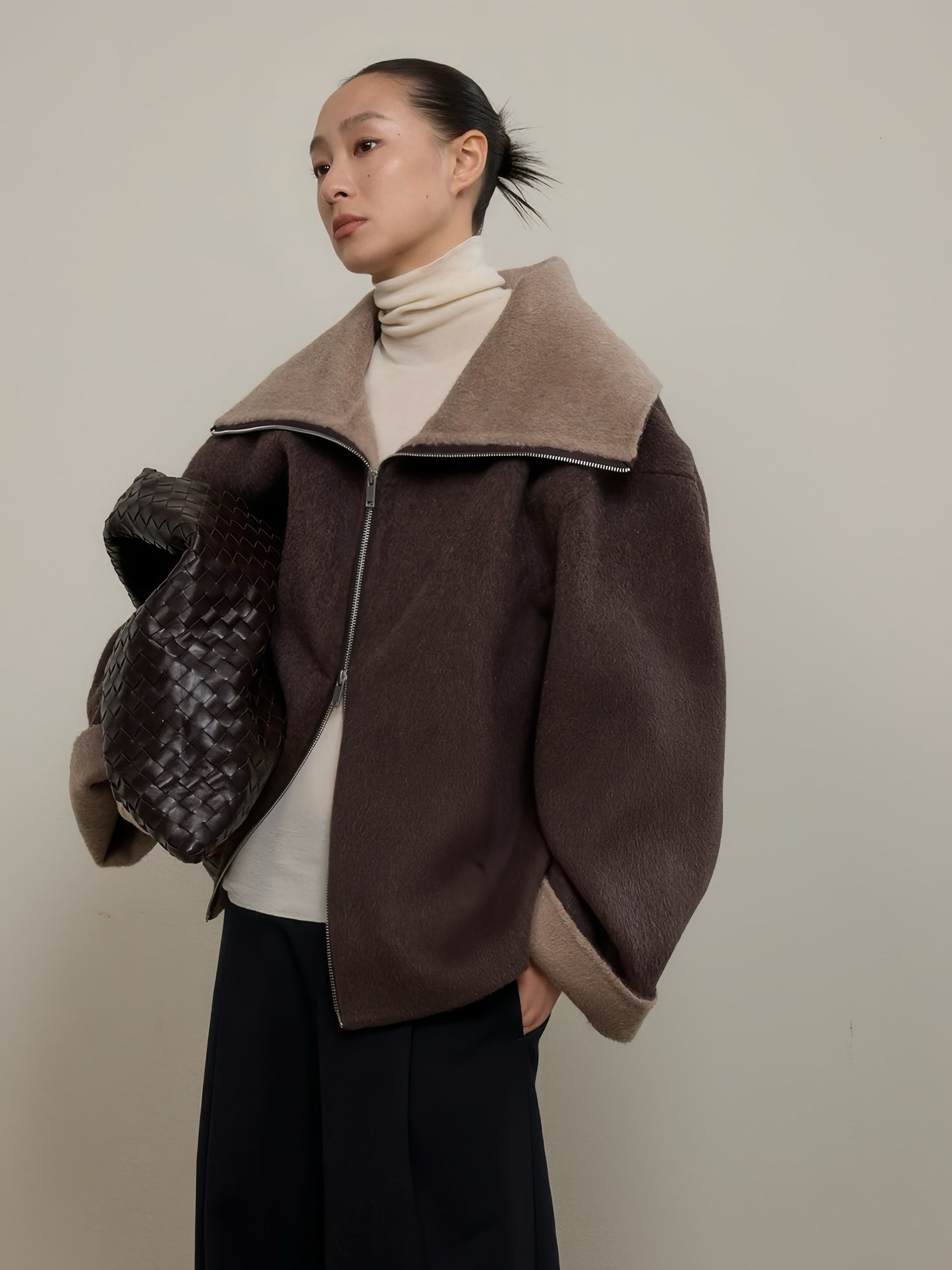 Short Stylish Wool Cardigan